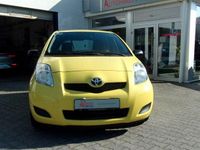 Gebraucht Toyota Yaris Basis 69 PS (50 kW) 2009 Gelb Kleinwagen