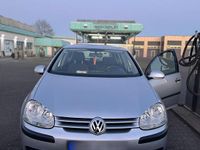 Gebraucht VW Golf V 75 PS (55 kW) 2005 Grau Kleinwagen