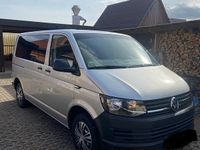 Gebraucht VW Transporter 150 PS (110 kW) 2019 Silber Van
