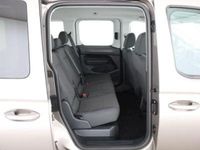 Gebraucht VW Caddy Basis 102 PS (75 kW) 2025 Mojave beige metallic Van / Kleinbus