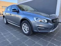 Gebraucht Volvo V60 CC 150 PS (110 kW) 2017 Grau Kombi