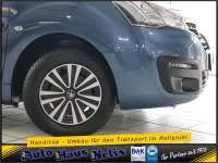 Gebraucht Peugeot Partner Active 99 PS (72 kW) 2018 Blau Van / Kleinbus
