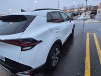 Gebraucht Kia Sportage Spirit 179 PS (131 kW) 2023 Weiß SUV