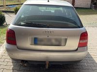 Gebraucht Audi A4 150 PS (110 kW) 2000 Silber Kombi