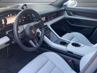 gebraucht Porsche Taycan Turbo S Keramik Chrono Panorama Surround