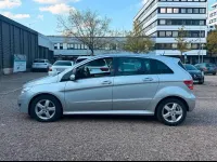Gebraucht Mercedes B180 109 PS (80 kW) 2008 Grau Van / Kleinbus