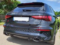 Gebraucht Audi RS3 Ambiente 400 PS (294 kW) 2022 Schwarz Limousine