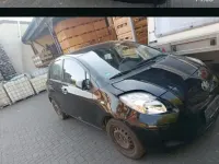 Gebraucht Toyota Yaris 70 PS (51 kW) 2009 Schwarz Kleinwagen