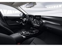 Gebraucht Mercedes C220 170 PS (125 kW) 2014 Blau Limousine