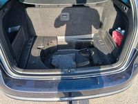 Gebraucht VW Passat Highline 299 PS (219 kW) 2014 Blau Limousine