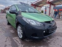 Gebraucht Mazda 2 75 PS (55 kW) 2009 Grün Kleinwagen