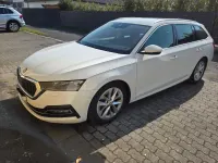Gebraucht Skoda Octavia First Edition 150 PS (110 kW) 2020 Weiß Limousine