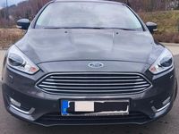 Gebraucht Ford Focus Titanium 150 PS (110 kW) 2016 Grau Limousine
