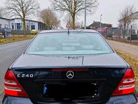 Gebraucht Mercedes C240 170 PS (125 kW) 2000 Blau Limousine