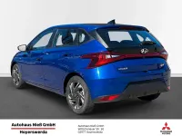 Gebraucht Hyundai i20 101 PS (74 kW) 2024 Blau Kleinwagen