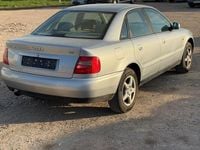Second-hand Audi A4 125 CP (91 kW) 1998 Berlinǎ