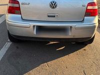 Second-hand VW Golf IV Pacific 75 CP (55 kW) 2003 Argintiu