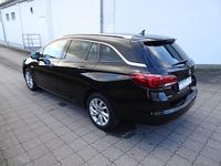 Gebraucht Opel Astra Innovation 125 PS (91 kW) 2018 Schwarz Kombi