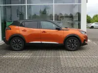 Gebraucht Peugeot e-2008 GT 100 kW (136 PS) 2022 Orange SUV