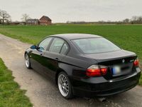 gebraucht BMW 320 i e90