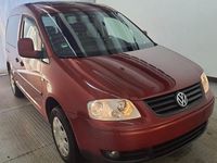 Gebraucht VW Caddy Team 105 PS (77 kW) 2010 Rot Van / Kleinbus