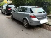 Gebraucht Opel Astra Enjoy 105 PS (77 kW) 2004 Silber Limousine