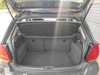 Gebraucht VW Polo 60 PS (44 kW) 2016 Grau Limousine