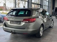 Gebraucht Opel Astra Dynamic 136 PS (100 kW) 2017 Grau Kombi