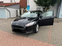 Gebraucht Ford Focus 101 PS (74 kW) 2017 Schwarz Kombi