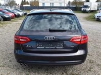 Gebraucht Audi A4 Attraction 150 PS (110 kW) 2013 Grau Kombi