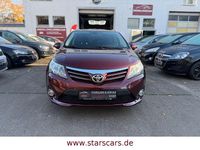 Gebraucht Toyota Avensis Life 147 PS (108 kW) 2012 Rot Limousine