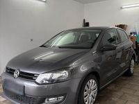 Gebraucht VW Polo 90 PS (66 kW) 2010 Grau Kleinwagen