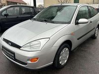 Gebraucht Ford Focus 101 PS (74 kW) 2001 Silber Limousine