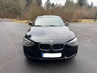 Gebraucht BMW 114 102 PS (75 kW) 2014 Schwarz Kleinwagen