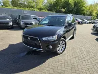 Begagnad Mitsubishi Outlander 156 HK (114 kW) 2012 Svart SUV
