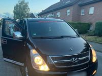 Gebraucht Hyundai H-1 170 PS (125 kW) 2011 Schwarz Van / Kleinbus