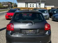 Gebraucht Toyota Auris 124 PS (91 kW) 2008 Grau Kleinwagen