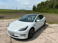 Gebraucht Tesla Model 3 Standard Range 239 kW (325 PS) 2021 Weiß Limousine