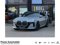 Neu BMW i7 M Sport 334 kW (455 PS) 2026 Grau Limousine