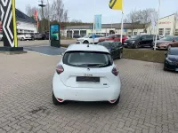 Usata Renault Zoe Evolution 80 kW (110 CV) 2023 Bianco Utilitaria