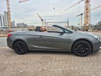 Usado Opel Cascada Active 170 HP (125 kW) 2017 Castanho Cabrios