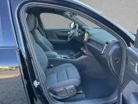 Neu Volvo EX40 Plus 175 kW (238 PS) 2026 Onyx black SUV