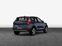 Neu Volvo XC40 Plus 163 PS (119 kW) 2026 Blau SUV