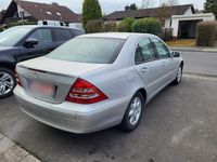 Gebraucht Mercedes 220 143 PS (105 kW) 2001 Silber Limousine
