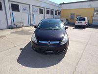 Używany Opel Corsa Edition 69 KM (50 kW) 2011 Czarny Hatchback