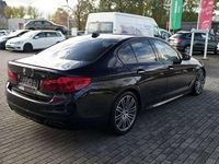 Gebraucht BMW 550 462 PS (339 kW) 2017 Carbonschwarz Limousine