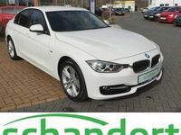 Gebraucht BMW 318 143 PS (105 kW) 2012 Weiß Limousine