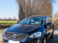 Gebraucht Volvo XC60 150 PS (110 kW) 2016 Blau SUV