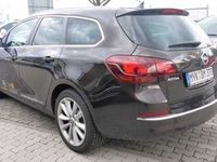 Gebraucht Opel Astra Exklusiv 136 PS (100 kW) 2014 Braun metallic Kombi