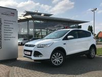 Gebraucht Ford Kuga Trend 150 PS (110 kW) 2015 Weiß SUV